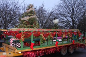 oak-ridge-christmas-parade-float-2