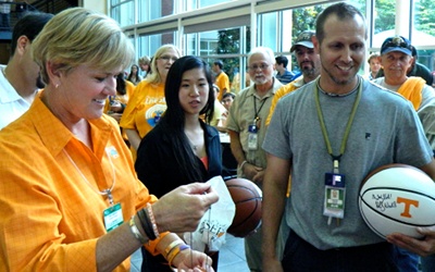 Holly Warlick and ORNL Free Throw Winners