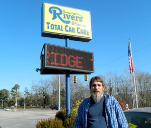 Rivers Total Car Care Electronic Sign
