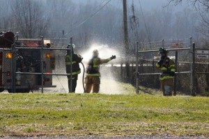 Firefighters Decontaminated After Sulfur Dioxide Leak