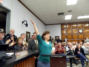 Kelly Bates at Anderson County Commission