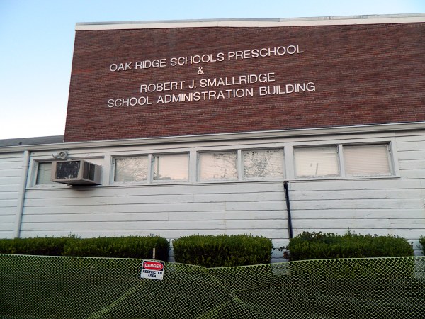 Oak Ridge Preschool and School Administration Building