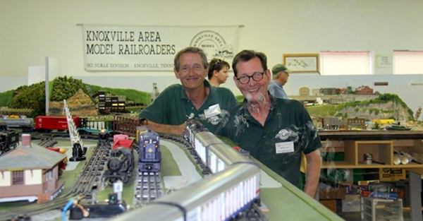 Knoxville-Area-Model-Railroaders-Tutt-Acly-December-2015