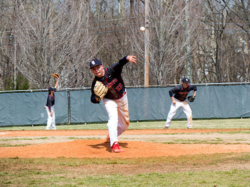 Union-County-Pitch-Warmup-Wildcats-March-26-2016