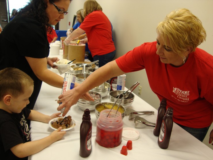 Guests of all ages enjoyed building ice cream sundaes at Methodist Medical Center’s third annual Survivor Sundae event, which is held to honor cancer survivors and educate the public on cancer prevention and screening. (Photo submitted by MMC)