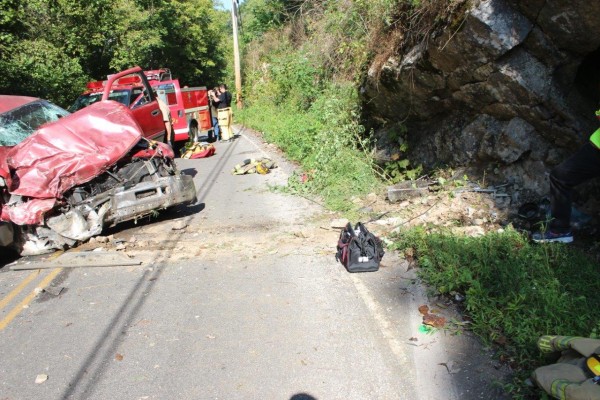 Poplar Creek Road Crash Aug 24 2016 2
