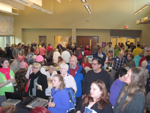 About 500 people attended the "Standing in Solidarity" event hosted by the Anderson County Democratic Party at Oak Ridge Unitarian Universalist Church on Jan. 21, 2017. (Photo by Scott Julius)