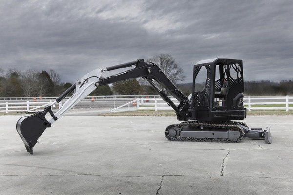 Oak Ridge National Laboratory has helped produce the first fully functional excavator that uses parts made through additive manufacturing, or 3D printing. The excavator is pictured above on Feb. 27, 2017. (Photo courtesy of Oak Ridge National Laboratory, U.S. Dept. of Energy)