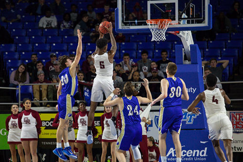 Oak Ridge senior Tee Higgins (5) had 16 points and 10 rebounds, along with a few blocks and dunks, during a 53-45 win over Brentwood in a Class AAA state quarterfinal game at Murphy Center in Murfreesboro on Wednesday, March 15, 2017. (Photo by Kindell Moore)