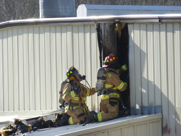 A fire was reported in a storage room at Tennessee Tool and Engineering (TTE Casting Technologies Inc.) in Bethel Valley Industrial Park in south Oak Ridge at about 3:40 p.m. Thursday, March 9, 2017. (Photo by John Huotari/Oak Ridge Today)