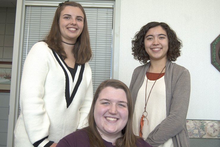 Roane State Middle College students, from left, Miranda Vanover, Braelee Givens, and Emily Pooler will graduate from Roane State Community College before they graduate from high school. (Photo by Roane State)