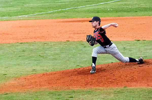 Left-handed Powell pitcher Matt Grim (20) threw for six innings with no runs and eight strikeouts during a 6-4 win over Oak Ridge at Bobby Hopkins Field on Friday, March 31, 2017. (Photo by John Huotari/Oak Ridge Today)