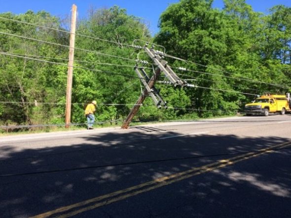 Clinton Highway Power Lines Down 2 May 1 2017