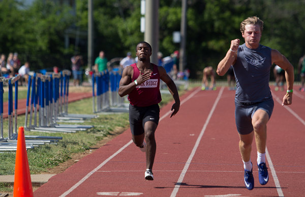 Oak Ridge sophomore Jordan Graham finished 15th in the boys 100 meter dash at the 2017 TSSAA Boys' State Track Championships at MTSU in Murfreesboro on Friday, May 26, 2017. At right is Farragut junior Braden Collins, who finished 12th. (Photo by Kindell Moore)