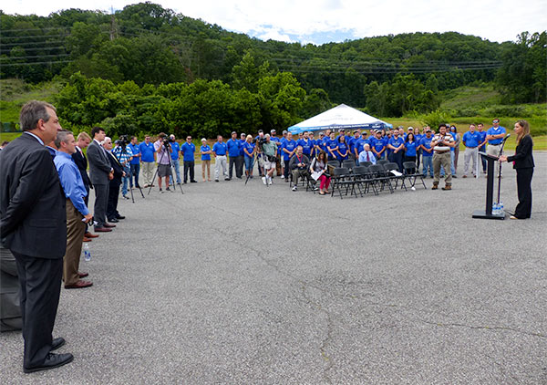 Jeff Bohanan, founder and chief executive officer of Protomet in Oak Ridge, announced a $30 million expansion in Loudon County on Tuesday, June 27, 2017. Listening to the announcement above are local and state officials and business leaders and Protomet workers. (Photo by John Huotari/Oak Ridge Today)