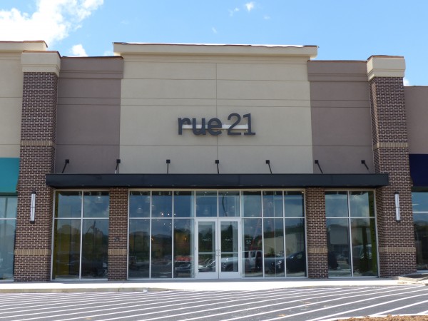 rue21 Inc., a leading teen specialty apparel retailer, will open its new store at Main Street Oak Ridge on June 15. The picture above was taken on Thursday, June 8, 2017. (Photo by John Huotari/Oak Ridge Today)