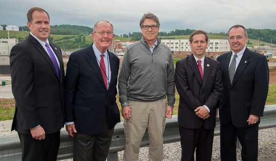 Pictured above from left are Uranium Processing Facility Federal Project Director Dale Christenson, U.S. Sen. Lamar Alexander, Secretary Rick Perry, Rep. Chuck Fleischman, and UPF Project Director Brian Reilly. (Photo by NNSA)