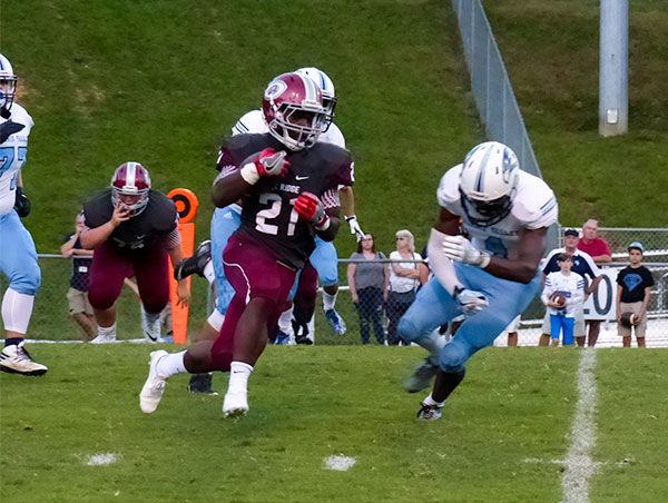 Oak Ridge sophomore running back Tyrell Romano (21) led the Wildcats on the ground against Hardin Valley during a 21-20 win on Blankenship Field on Friday, Aug. 18, 2017, with 46 yards on eight carries and one touchdown. (Photo by John Huotari/Oak Ridge Today)
