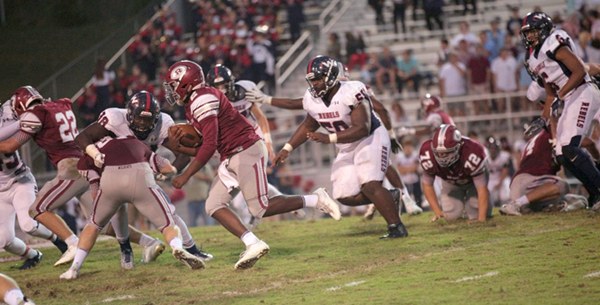 Oak Ridge senior quarterback Johnny Stewart (2) runs against West at home on Blankenship Field on Friday, Sept. 15, 2017. (Photo by Luther Simmons)
