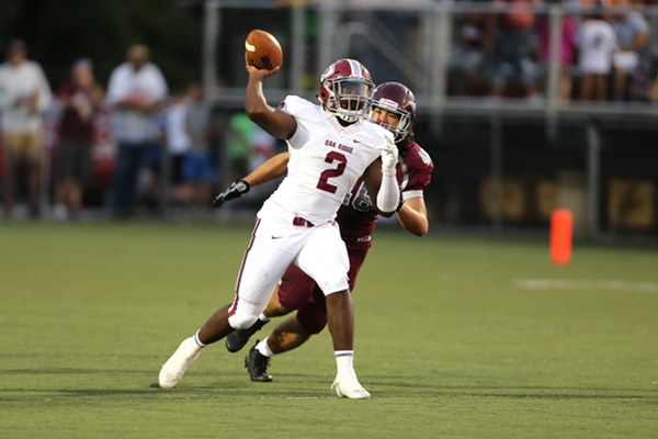 Pictured above is Oak Ridge senior quarterback Johnny Stewart (2) at Dobyns-Bennett in Kingsport on Friday, Aug. 25, 2017. (Photo by Allen Greene Photography)