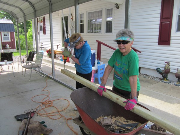 Pictured above is recent community mission work by members of First United Methodist Church. (Submitted photo)