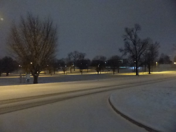 Alvin K. Bissell Park is snow-covered on Tuesday evening, Jan. 16, 2018. (Photo by John Huotari/Oak Ridge Today)