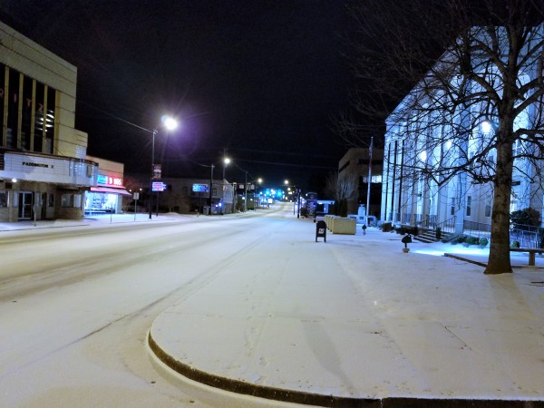 A view of snow-covered Main Street in front of the Anderson County Courthouse in downtown Clinton on Tuesday night, Jan. 16, 2018. (Photo by Mark Lucas/Anderson County Sheriff's Department)