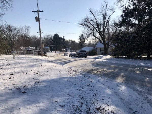 Snow is pictured in north Oak Ridge in the area of East Drive and Everest Circle on Wednesday morning, Jan. 17, 2018. (Photo by Oak Ridge Police Department/City of Oak Ridge)