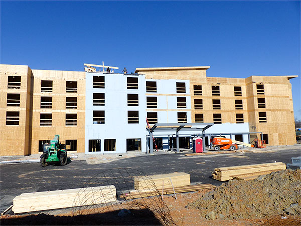 Construction is pictured above on the TownePlace Suites by Marriott, a four-story, 81-room hotel on 2.6 acres near the intersection of Wilson Street and Rutgers Avenue, close to JCPenney, on Saturday, Jan. 6, 2018. (Photo by John Huotari/Oak Ridge Today)