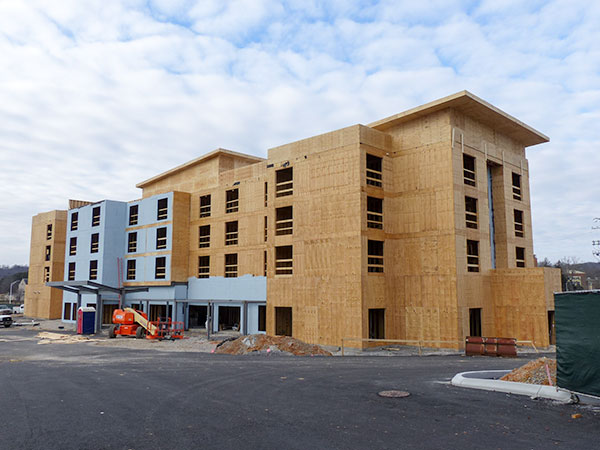 Construction is pictured above on the TownePlace Suites by Marriott, a four-story, 81-room hotel on 2.6 acres near the intersection of Wilson Street and Rutgers Avenue, close to JCPenney, on Friday, Jan. 5, 2018. (Photo by John Huotari/Oak Ridge Today)