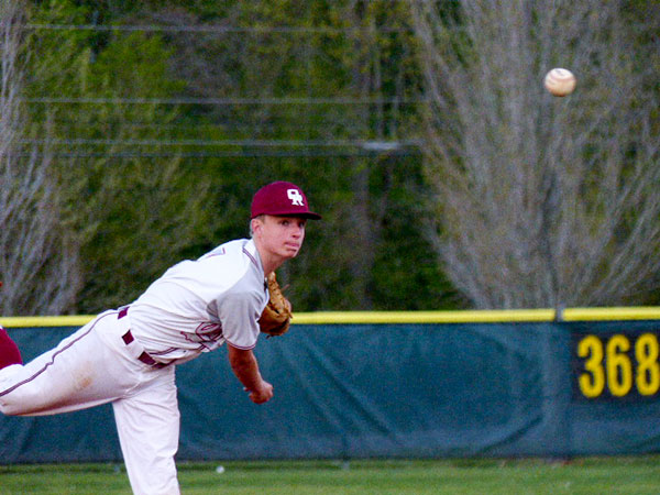 Pitcher Chris Van Hook of Oak Ridge is pictured above during a 9-1 win over Campbell County at Bobby Hopkins Park in Oak Ridge on Tuesday, April 24, 2018. (Photo by John Huotari/Oak Ridge Today)