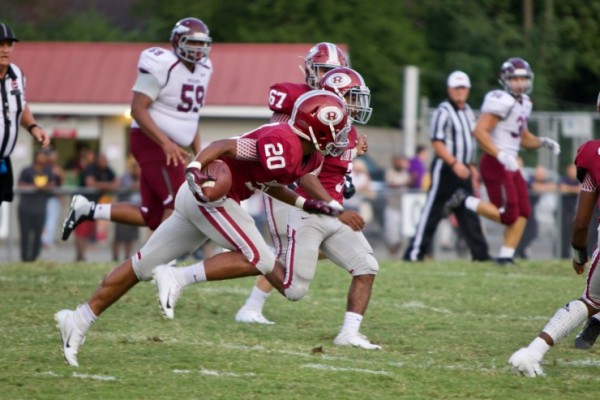 Oak Ridge junior Isaiah Johnson (20) runs against Dobyns-Bennett during a 41-12 win for the Wildcats on Blankenship Field on Friday, Aug. 24, 2018. (Photo by Barry Houchin)