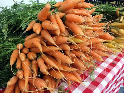 Winter Farmers Market Carrots